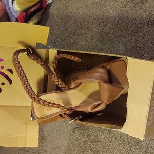 Sam & Libby womans size 8 brown sutton braded ankle strap block heel